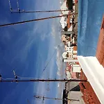 Santos\'S House